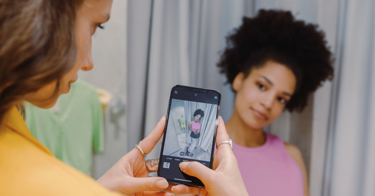 ChatGPT ganha provador virtual: o cliente vê a roupa no corpo antes de comprar